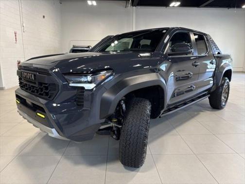 2025 Toyota Tacoma Hybrid Trailhunter