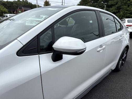 2025 Toyota Corolla XSE