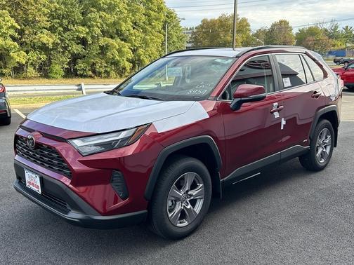 2025 Toyota RAV4 Hybrid XLE