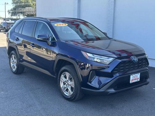 2022 Toyota RAV4 Hybrid XLE