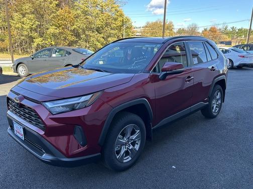 2025 Toyota RAV4 Hybrid XLE