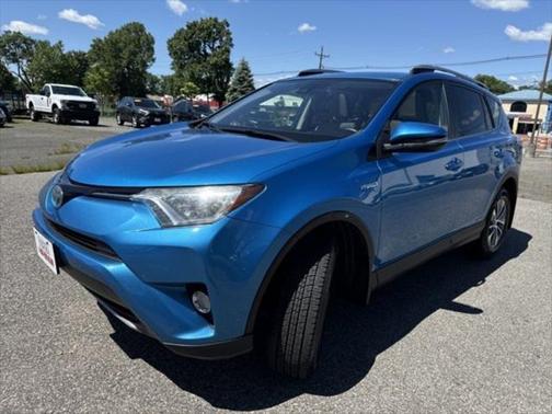 2018 Toyota RAV4 Hybrid XLE