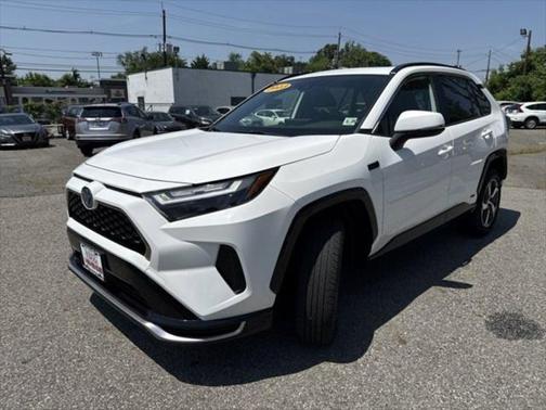 2023 Toyota RAV4 Prime SE