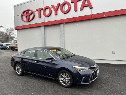 2017 Toyota Avalon Hybrid Limited