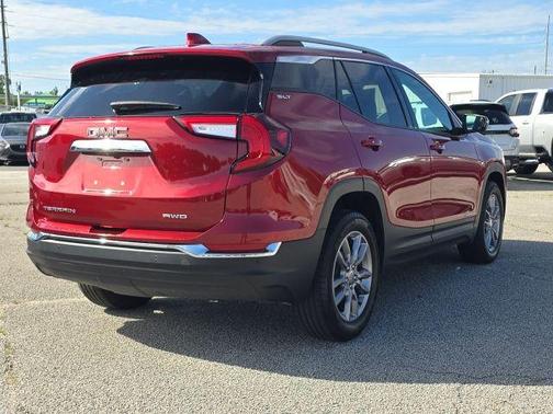 2022 GMC Terrain SLT