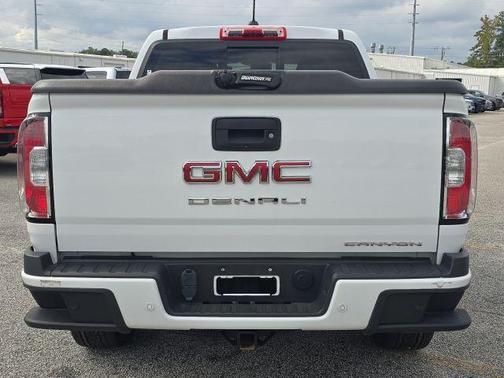 2022 GMC Canyon Denali