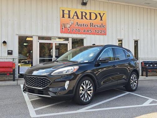 2020 Ford Escape Titanium Hybrid