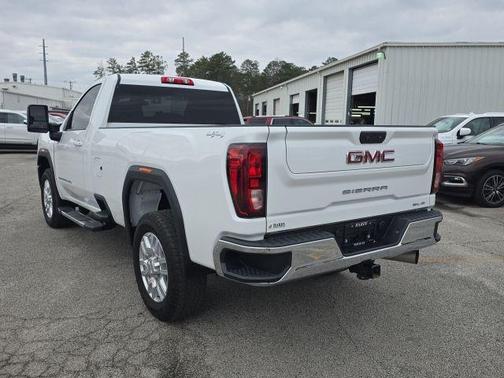 2024 GMC Sierra 2500 SLE