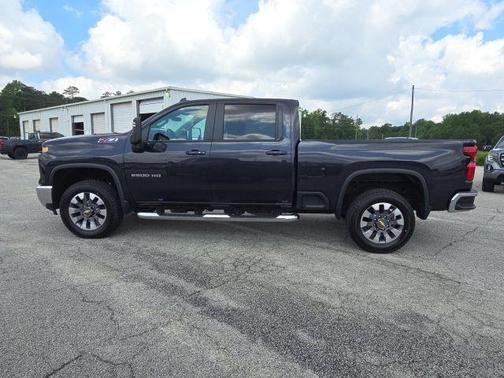 2024 Chevrolet Silverado 2500 LT