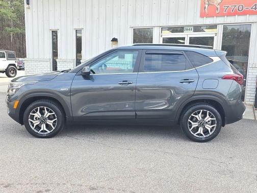 2023 Kia Seltos EX