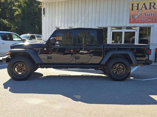 2020 Jeep Gladiator Sport