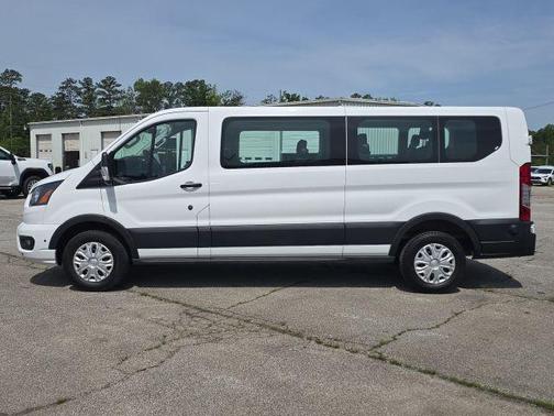 2024 Ford Transit-350 XLT