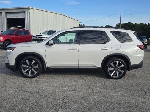 2023 Honda Pilot Elite