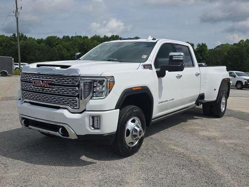 2023 GMC Sierra 3500 Denali