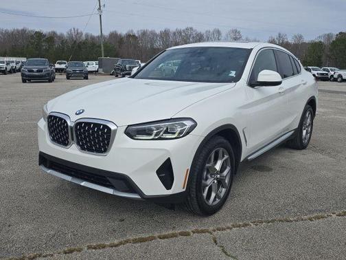 2023 BMW X4 xDrive30i