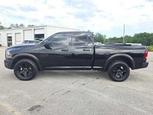 2022 RAM 1500 Classic SLT