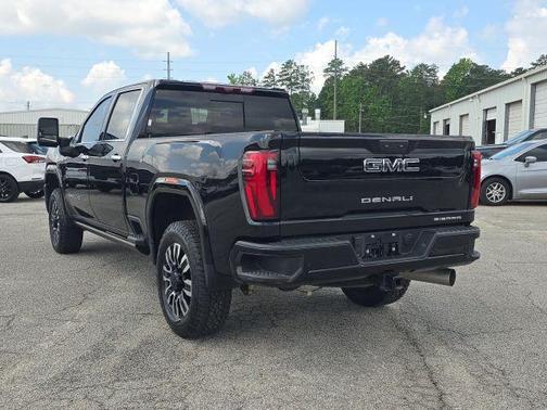 2024 GMC Sierra 2500 Denali Ultimate
