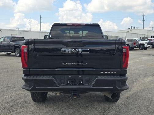 2024 GMC Sierra 2500 Denali Ultimate