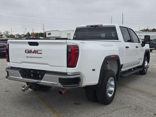 2024 GMC Sierra 3500 Pro