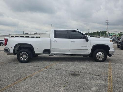 2024 Chevrolet Silverado 3500 LT