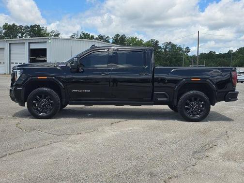 2024 GMC Sierra 2500 AT4