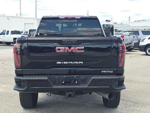 2024 GMC Sierra 2500 AT4