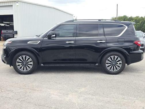 2022 Nissan Armada SL