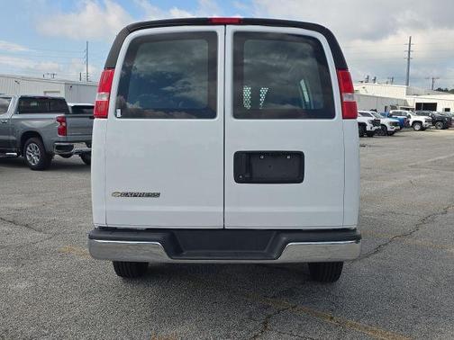 2023 Chevrolet Express 2500 Work Van