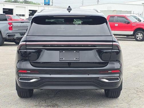 2024 Lincoln Nautilus Black Label