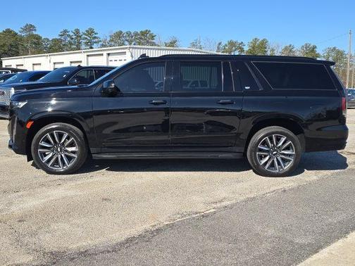 2023 Cadillac Escalade ESV Sport