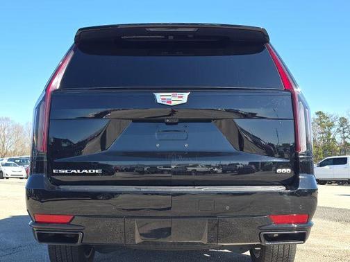 2023 Cadillac Escalade ESV Sport