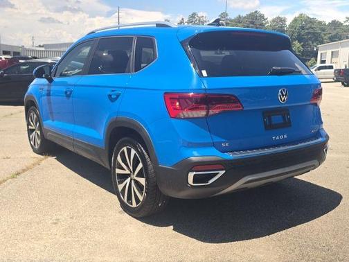 2022 Volkswagen Taos 1.5T SE