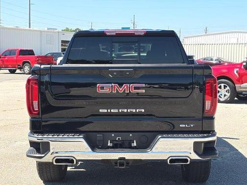 Onyx Black 2024 GMC Sierra 1500 SLT