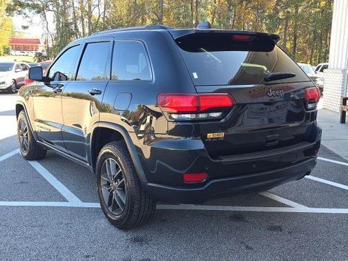 2016 Jeep Grand Cherokee Laredo
