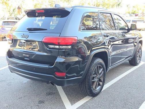 2016 Jeep Grand Cherokee Laredo