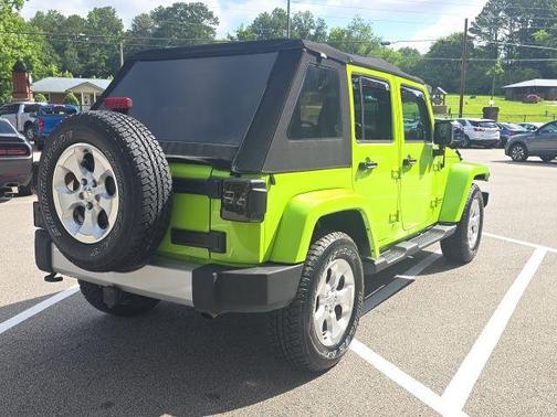 2013 Jeep Wrangler Unlimited Sahara