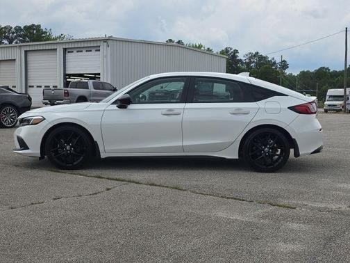 White 2024 Honda Civic Sport