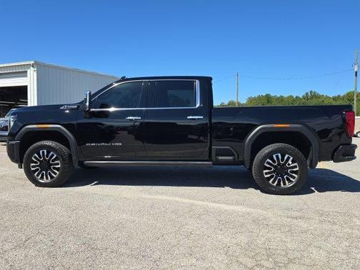 2025 GMC Sierra 2500 Denali Ultimate