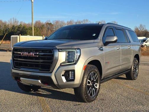 2024 GMC Yukon XL AT4
