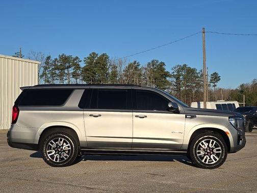 2024 GMC Yukon XL AT4