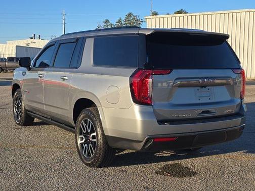 2024 GMC Yukon XL AT4