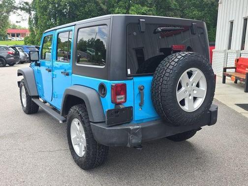 2017 Jeep Wrangler Unlimited Sport