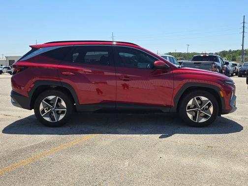 Red 2025 Hyundai TUCSON SEL