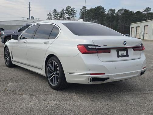 2020 BMW 750 i xDrive