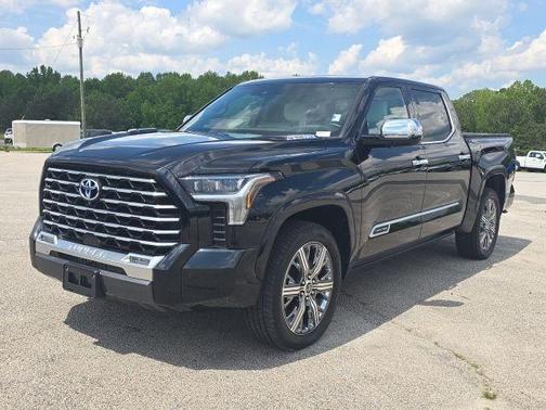 2022 Toyota Tundra Hybrid Capstone