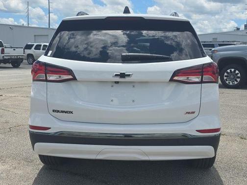 2022 Chevrolet Equinox RS