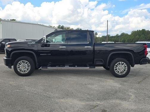 2022 Chevrolet Silverado 2500 High Country