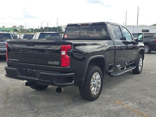 2022 Chevrolet Silverado 2500 High Country