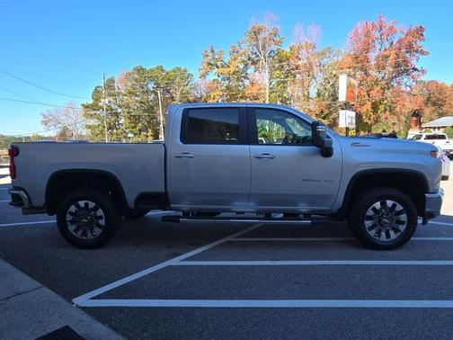 2022 Chevrolet Silverado 2500 LT