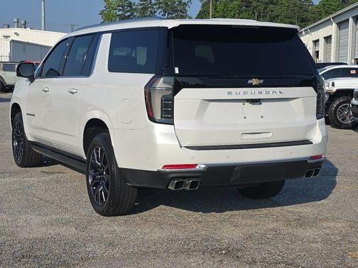 2025 Chevrolet Suburban High Country